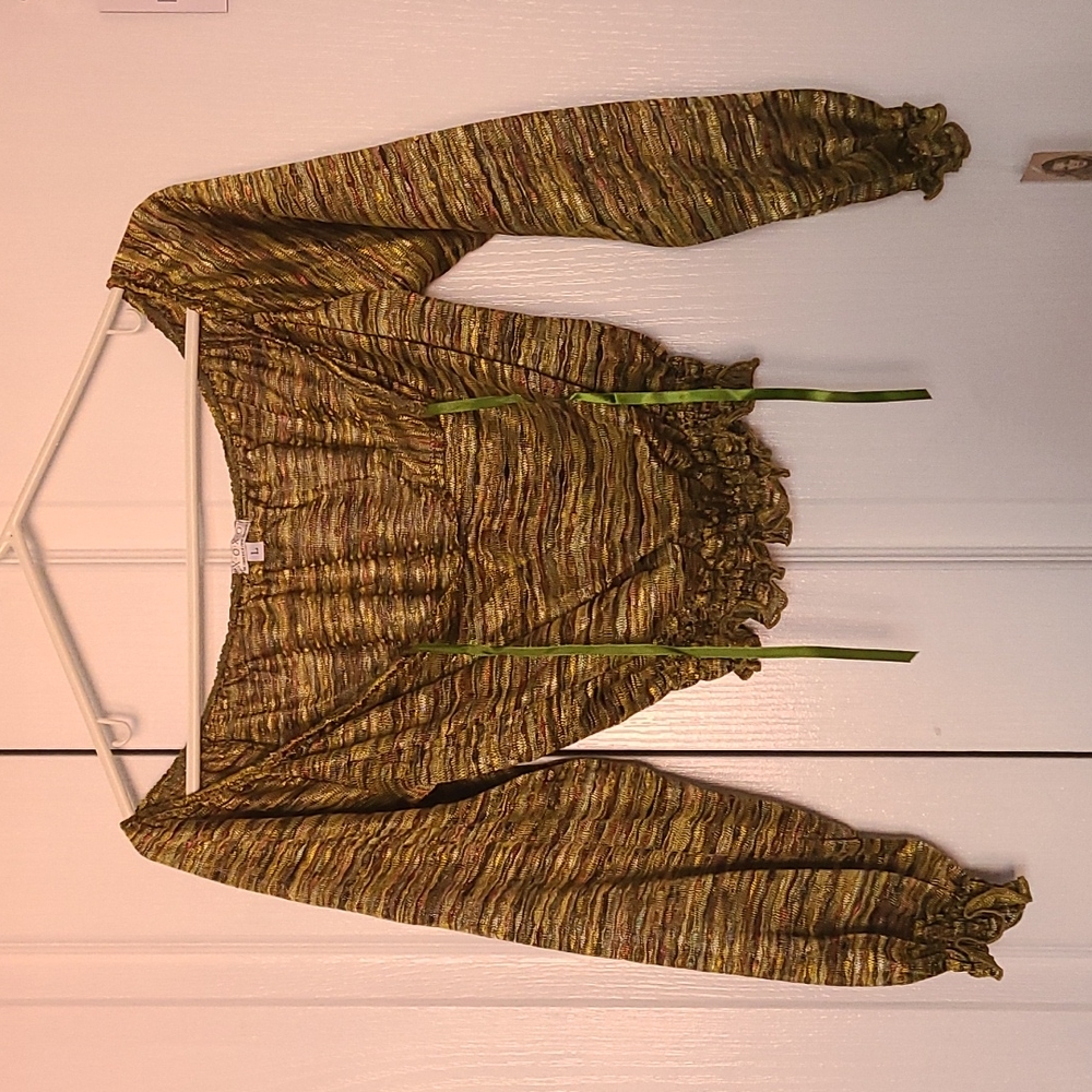 XOXO off shoulder mid drift shirt